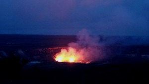 Vulkan Kilauea bei Nacht